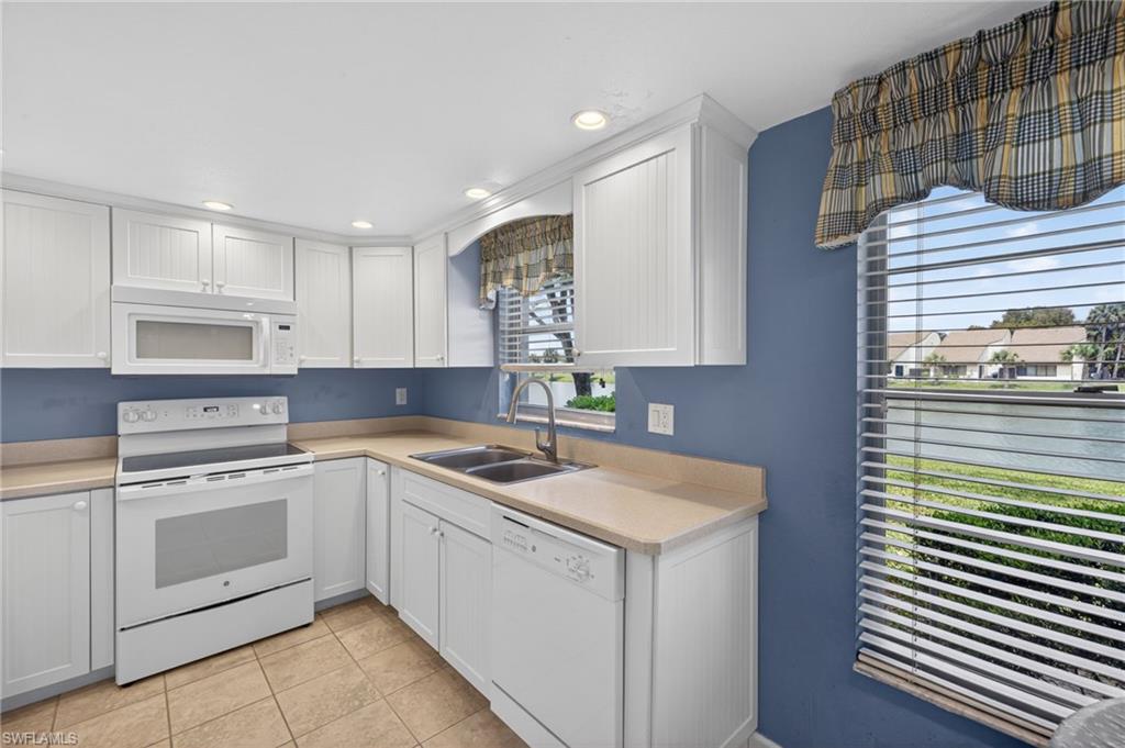 MYERLEE GARDENS CONDO - Residential