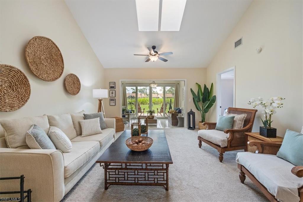 DEERWOOD VILLAS - Residential