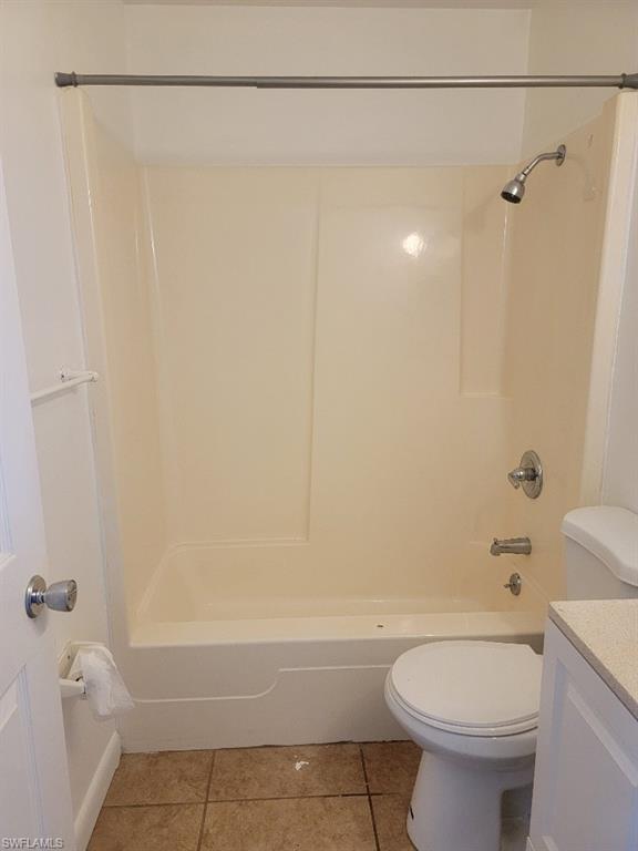 PINEWOOD CONDOMINIUM - Residential Lease