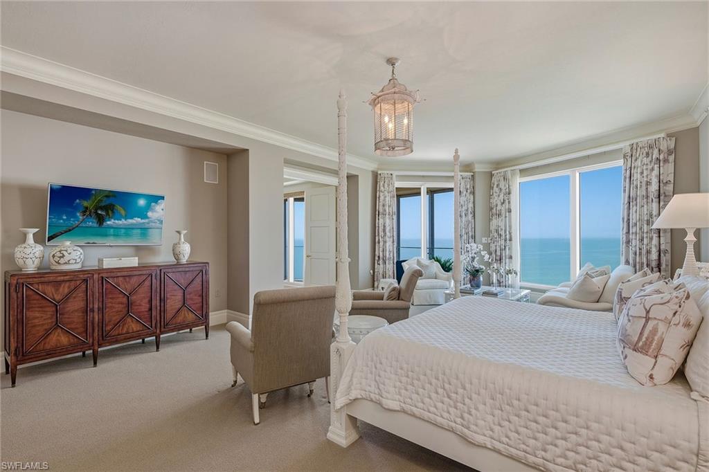 REGENT - Residential