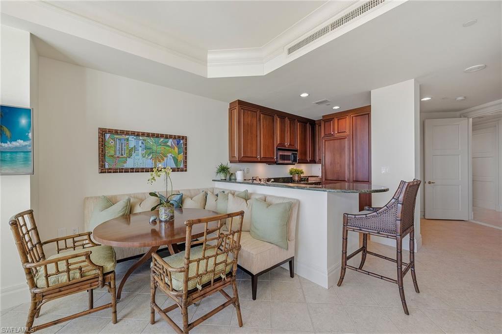 REGENT - Residential