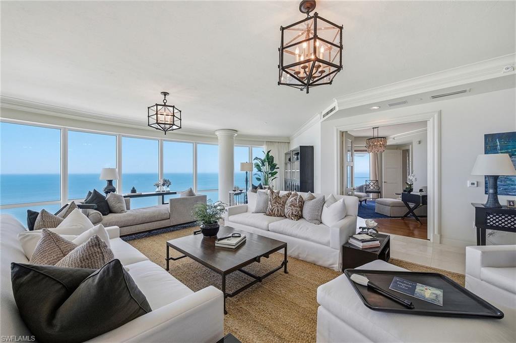 REGENT - Residential