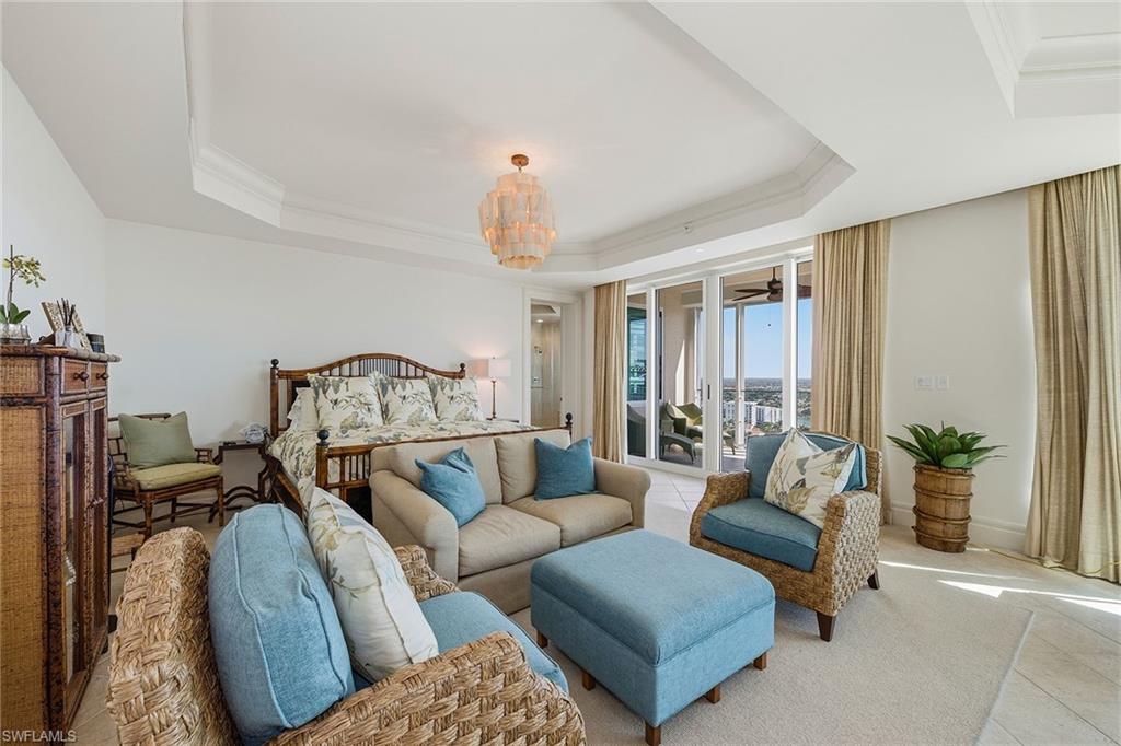 REGENT - Residential