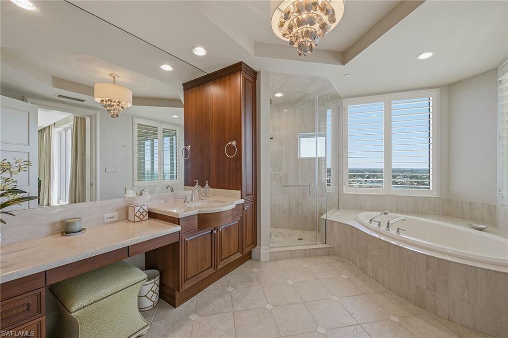 REGENT - Residential