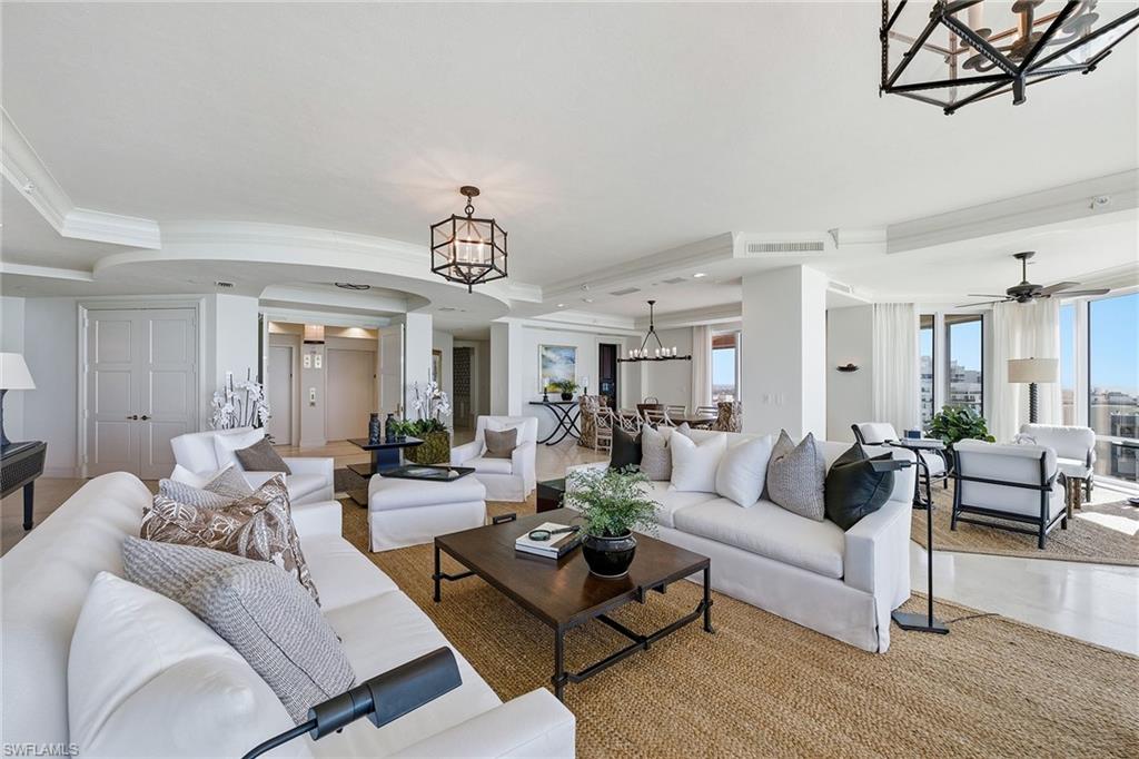 REGENT - Residential