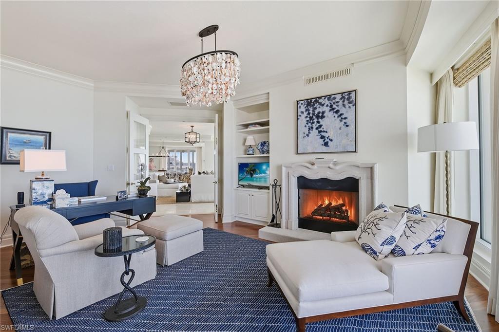 REGENT - Residential