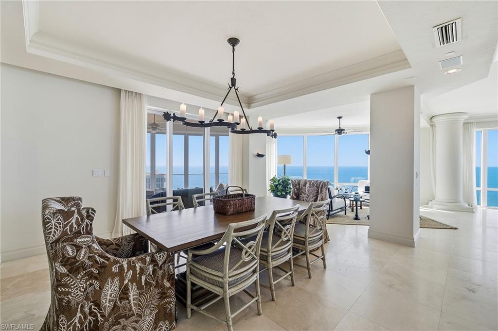 REGENT - Residential