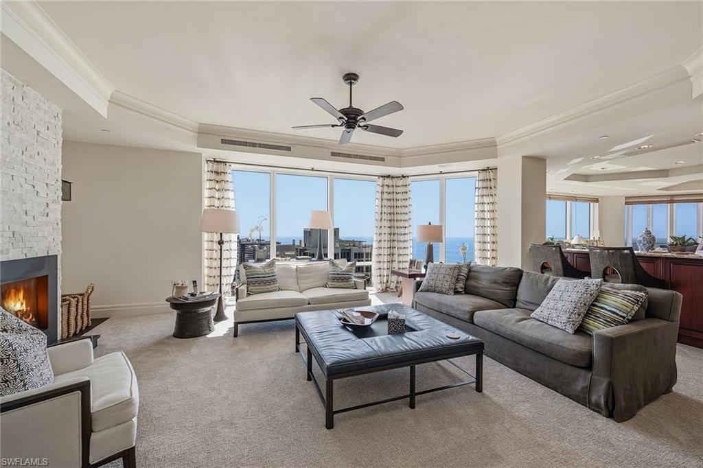 REGENT - Residential