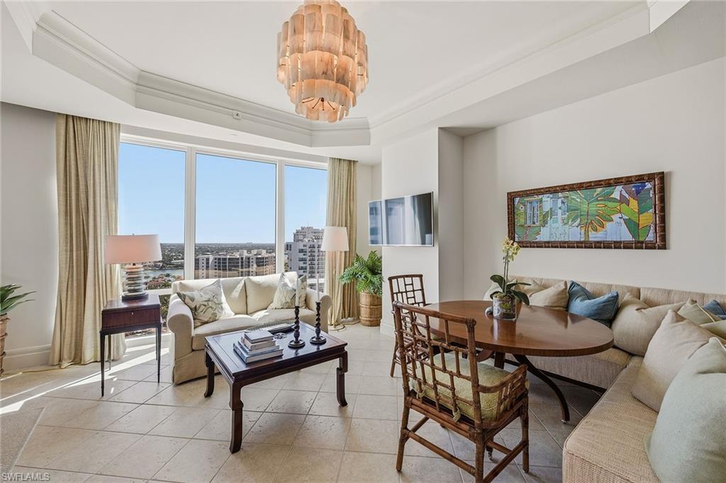 REGENT - Residential