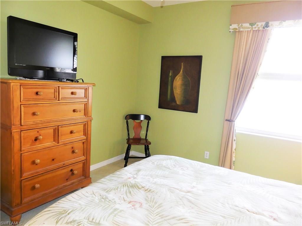 BRISTOL BAY - Residential