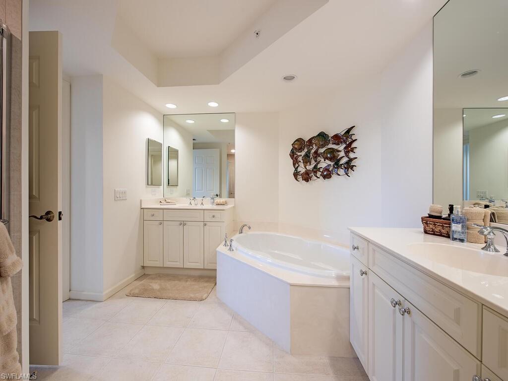 NAVONA AT THE COLONY - Residential