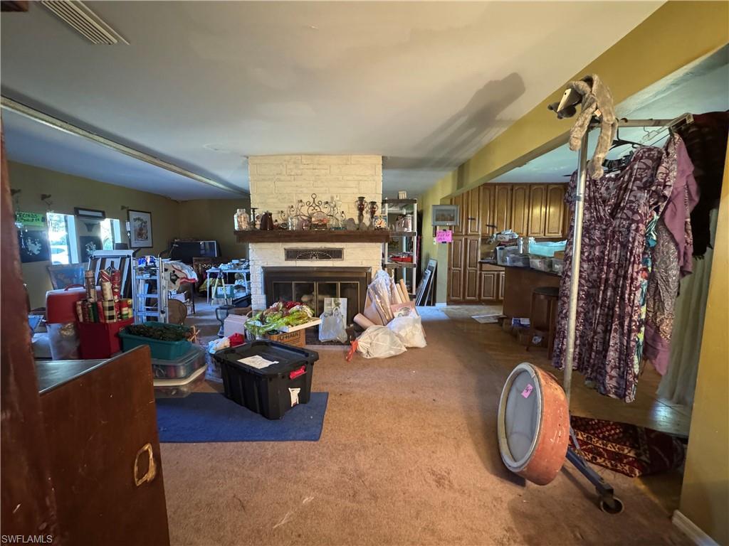 BERTS TROPICAL GARDENS - Residential