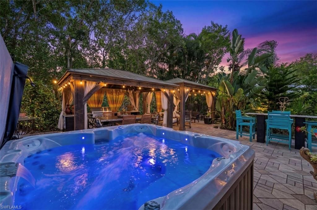 Photo of 38 Willoughby DR, NAPLES, FL 34110 (MLS # 226019857)