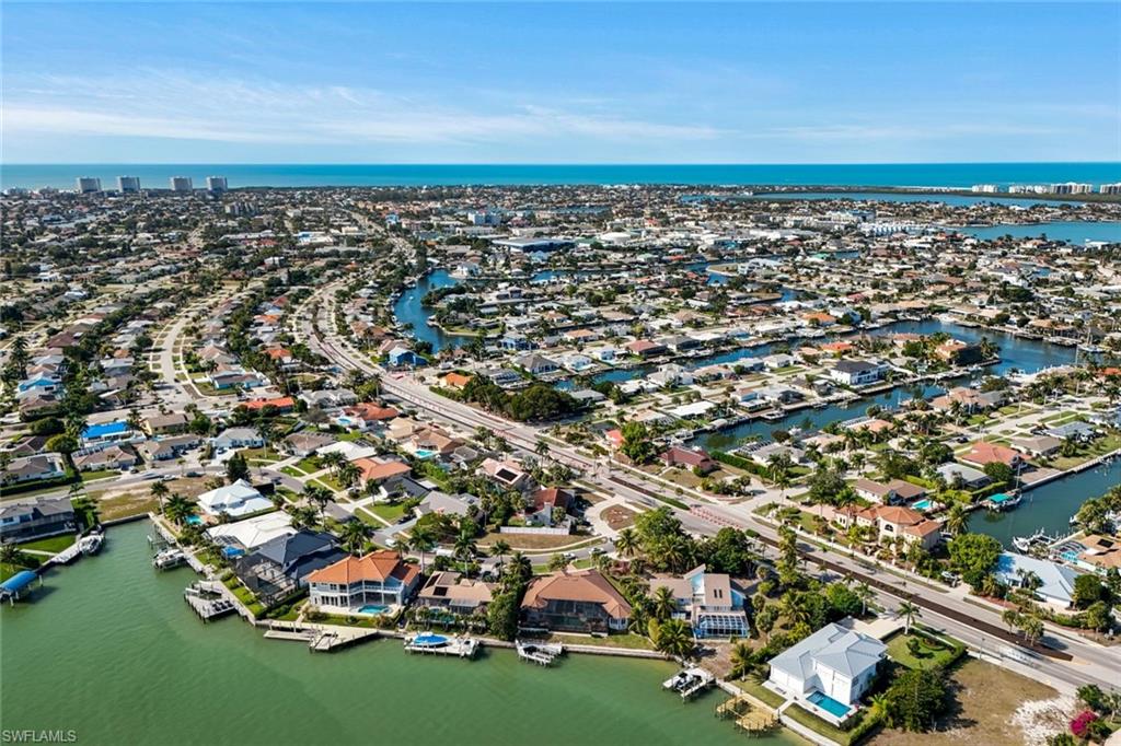 MARCO BEACH - Residential