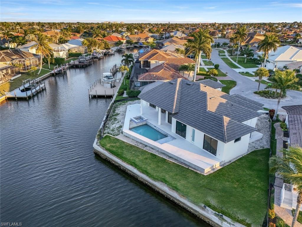 MARCO ISLAND - Residential