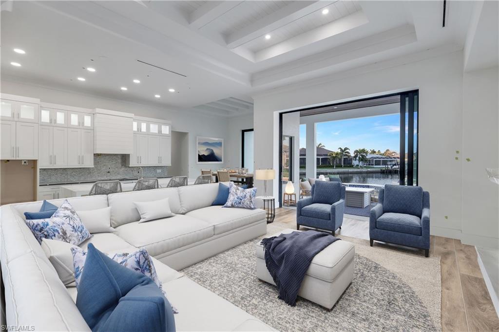 MARCO ISLAND - Residential