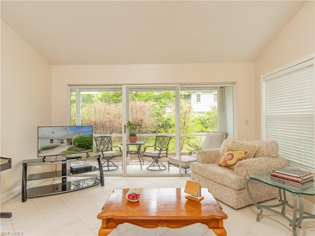 BRISTOL SQUARE - Residential