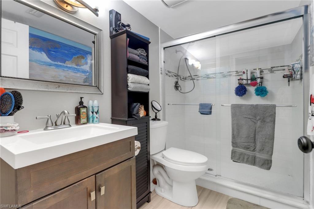 LAKEWOOD - Residential