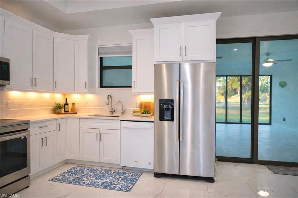 GOLDEN GATE ESTATES - Residential