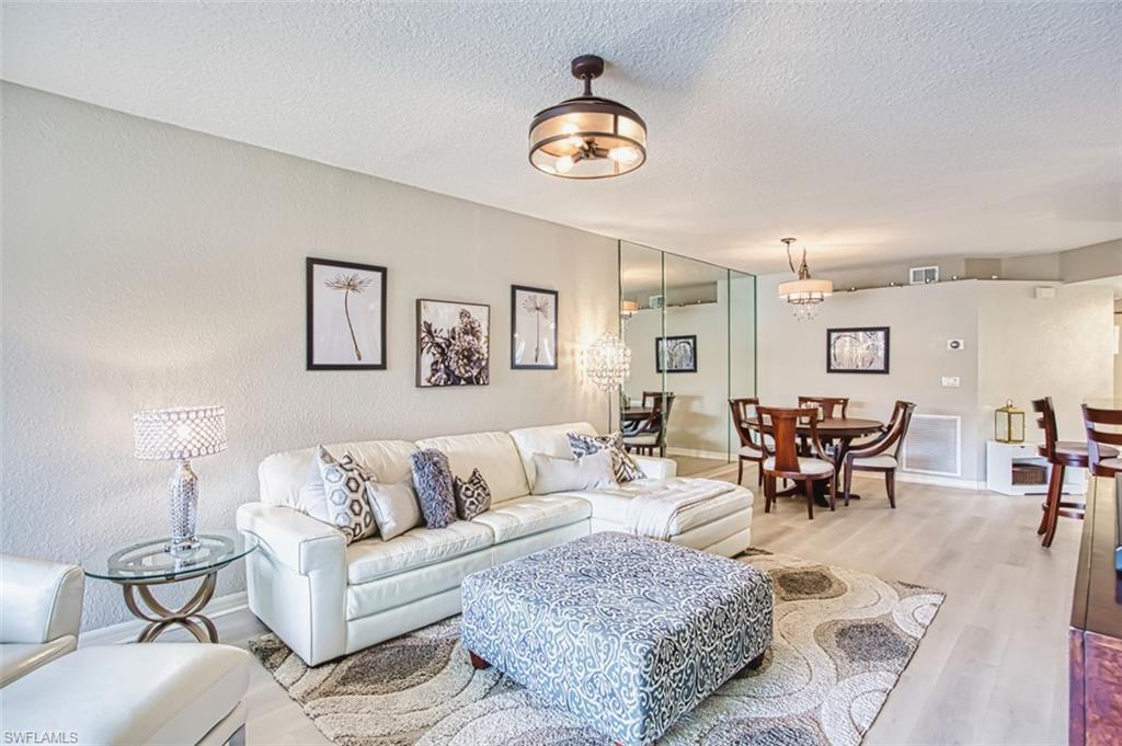 LIGHTHOUSE BAY - Residential