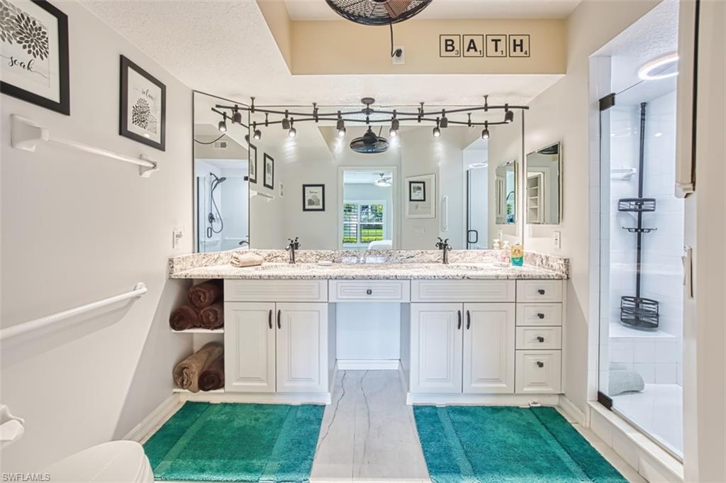 LIGHTHOUSE BAY - Residential