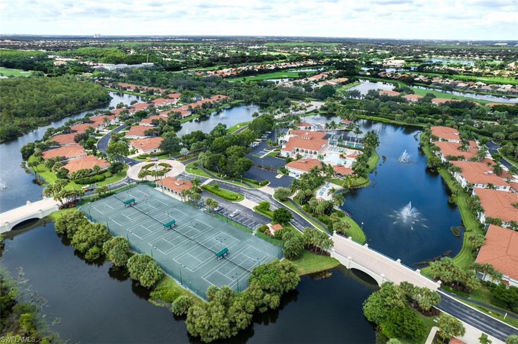 LIGHTHOUSE BAY - Residential