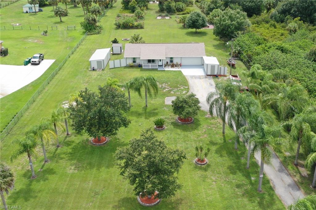 GOLDEN GATE ESTATES - Residential