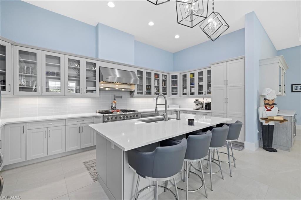 3184 Capistrano LN