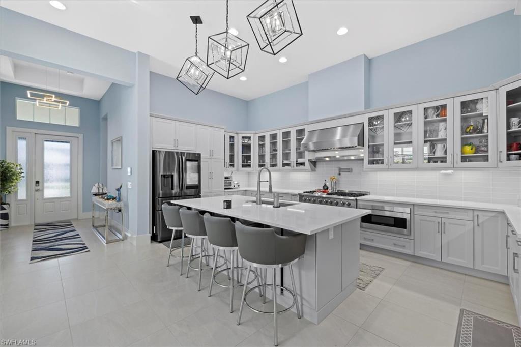 3184 Capistrano LN