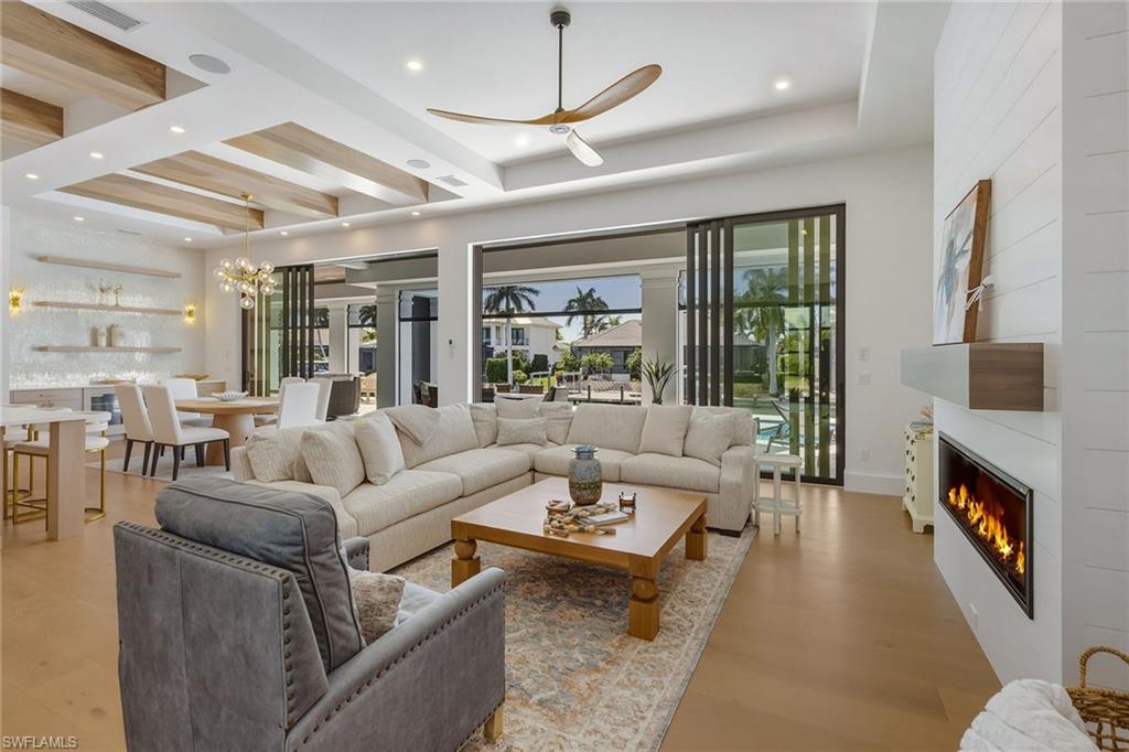 MARCO ISLAND - Residential