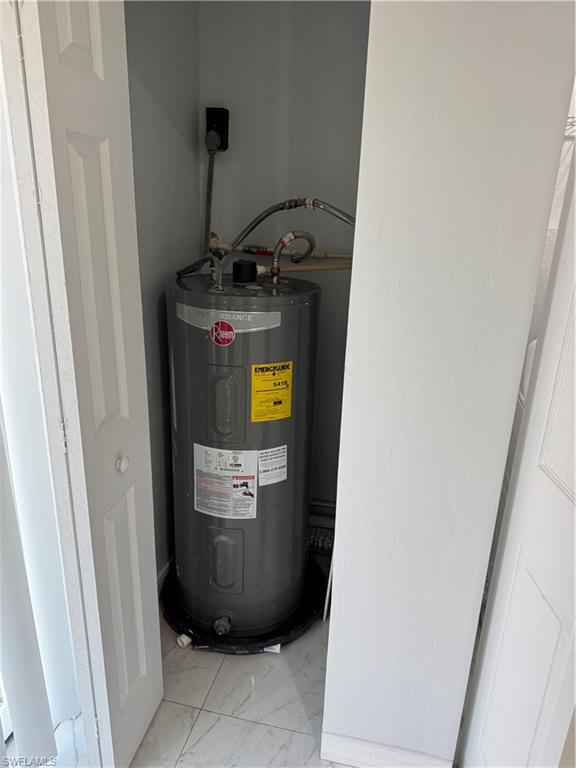 BREEZEWOOD - Residential