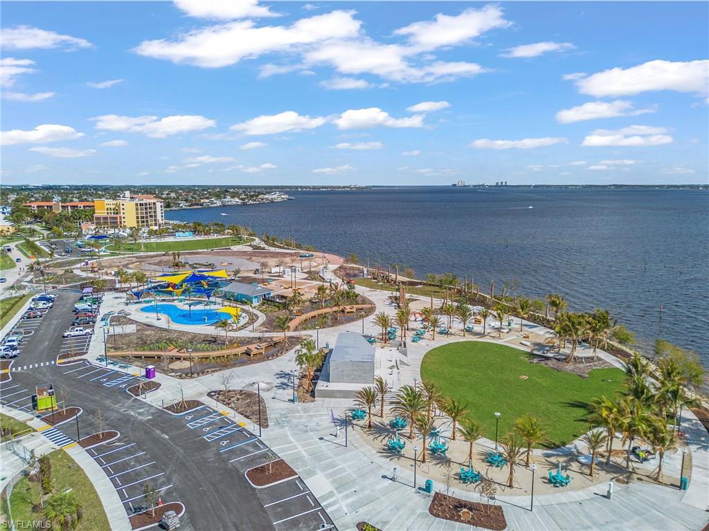 RIVER TOWERS CONDO - Residential Lease