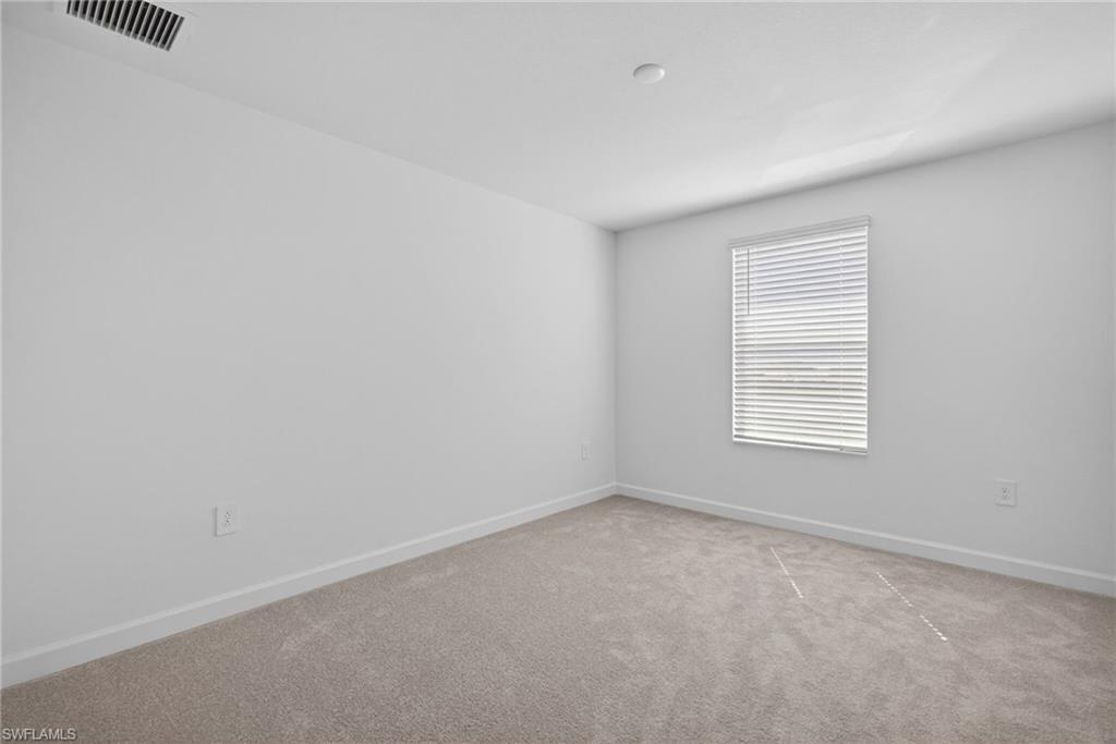 TUCKERS COVE - Residential