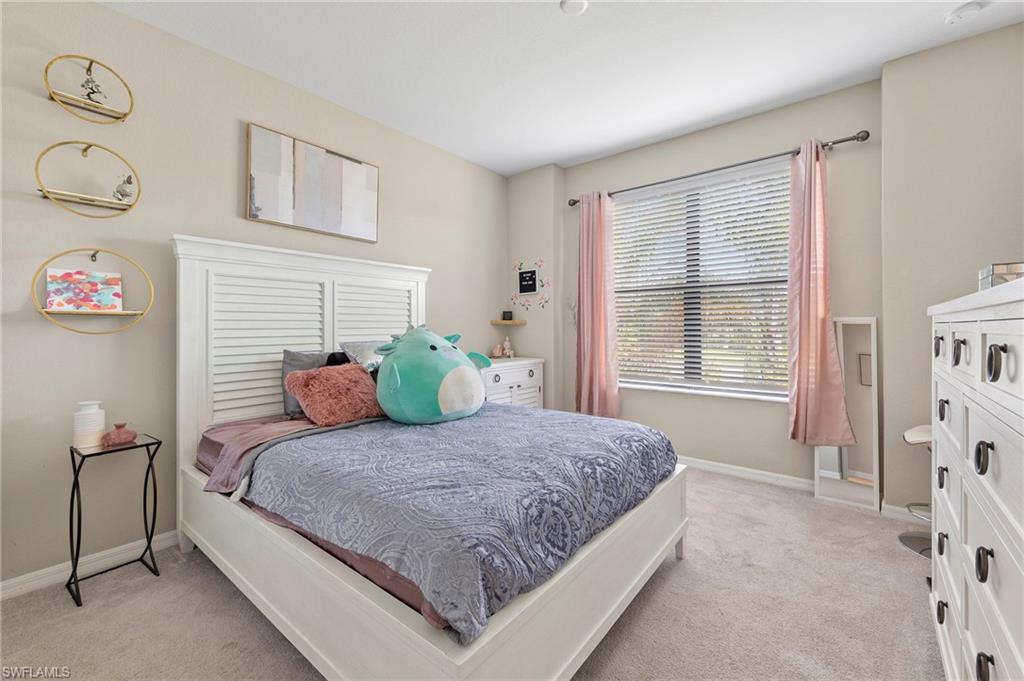 PORTICO - Residential