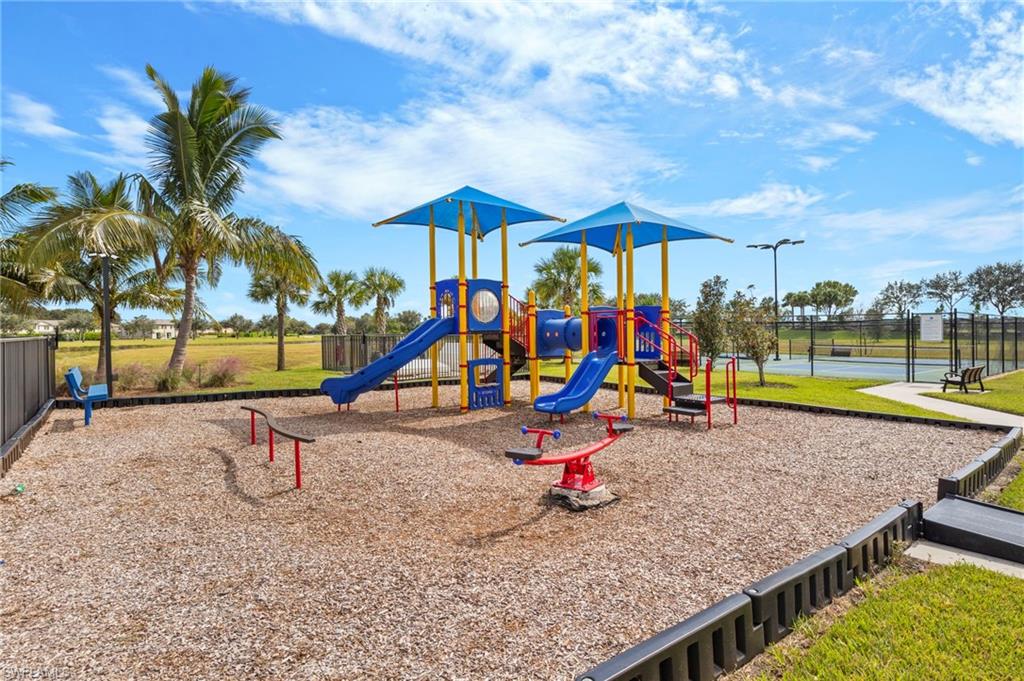 PORTICO - Residential