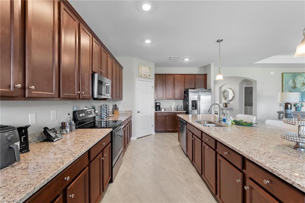 PORTICO - Residential