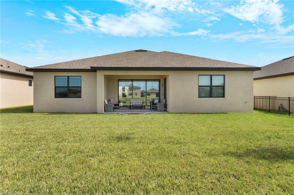 PORTICO - Residential