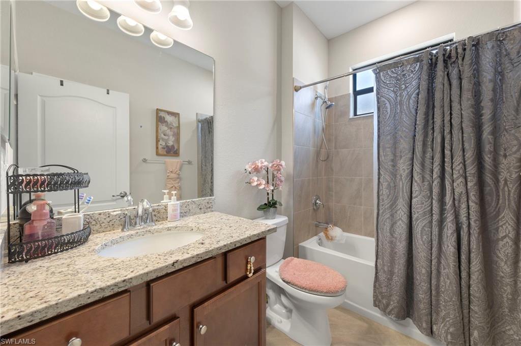 PORTICO - Residential