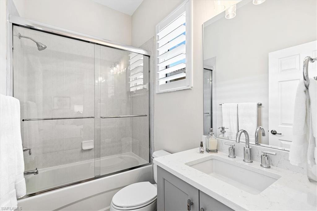 MUSTANG ISLAND - Residential