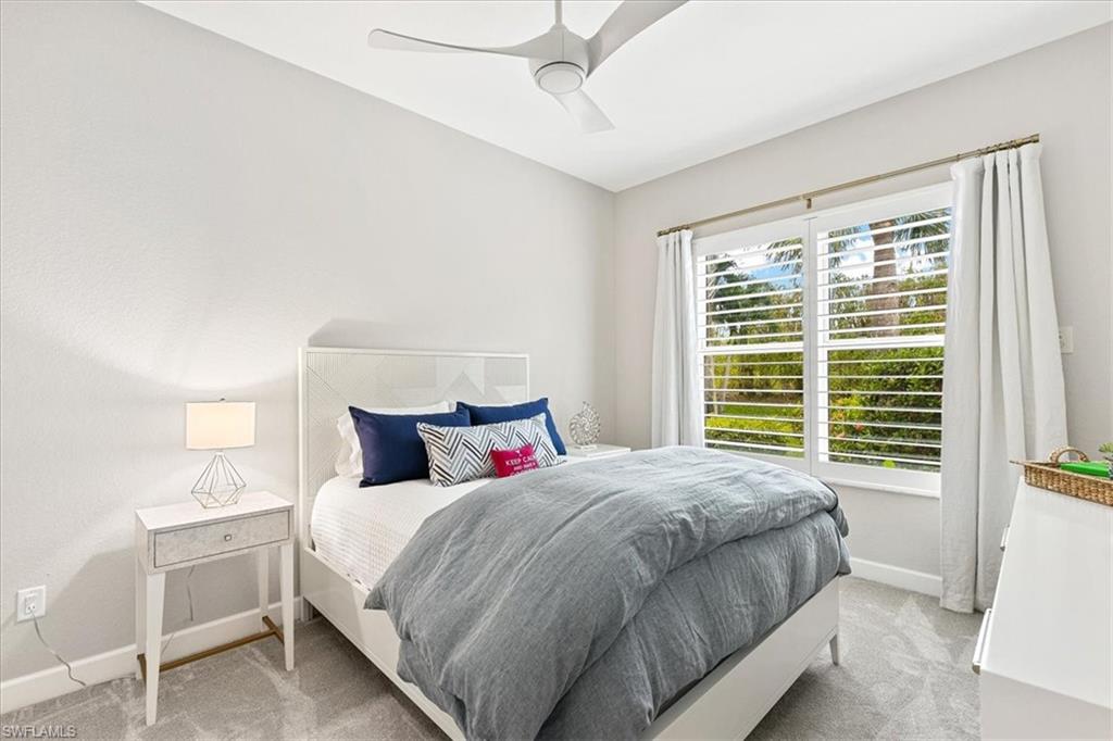 MUSTANG ISLAND - Residential