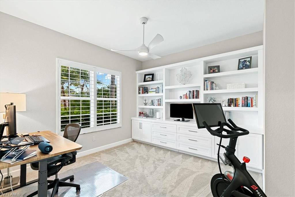 MUSTANG ISLAND - Residential