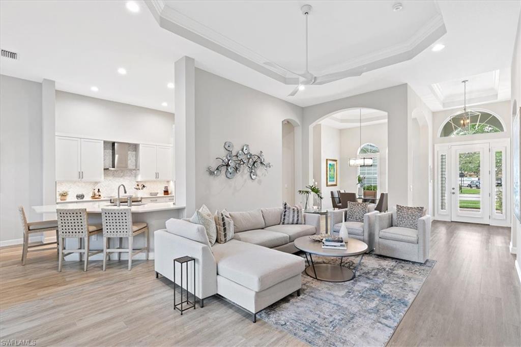 MUSTANG ISLAND - Residential