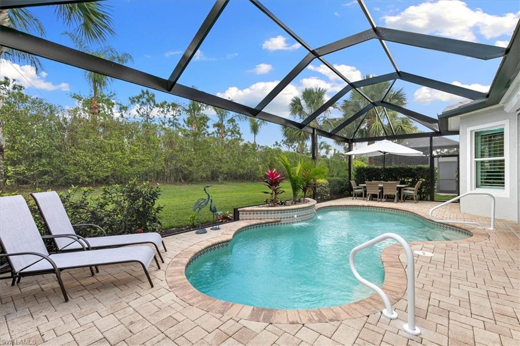 MUSTANG ISLAND - Residential