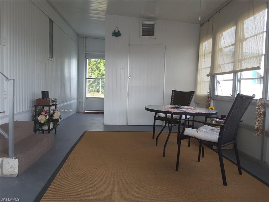 FOREST PARK MOBILE HOME - Residential