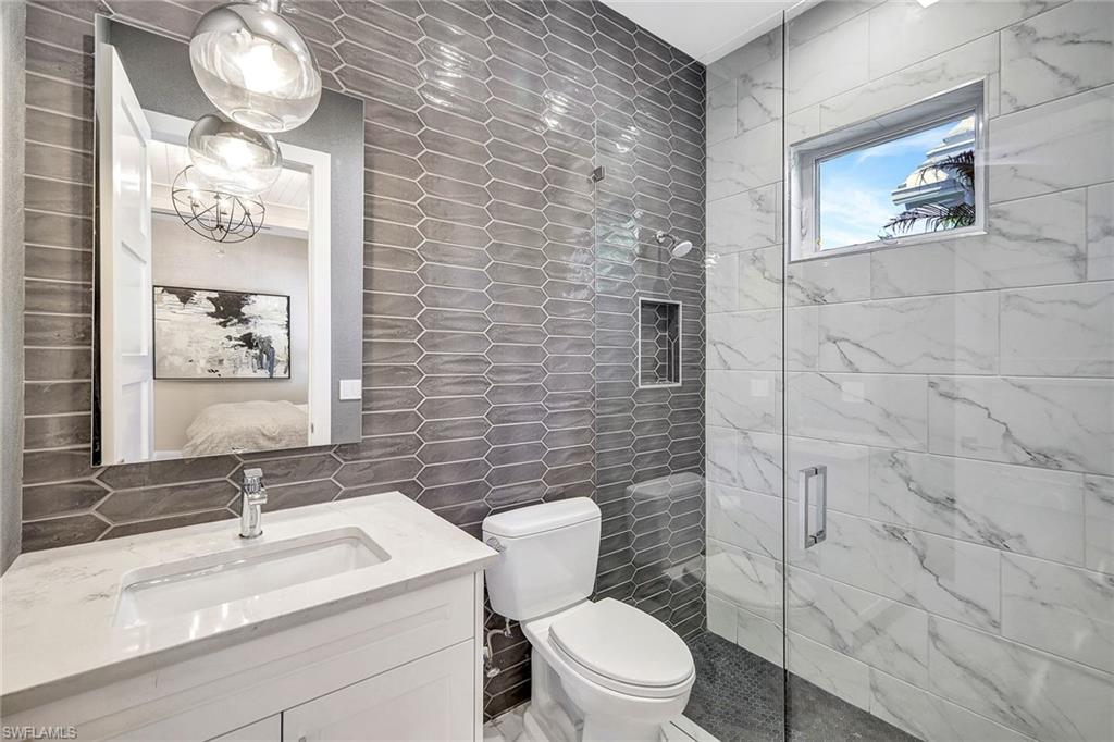 OYSTER HARBOR - Residential