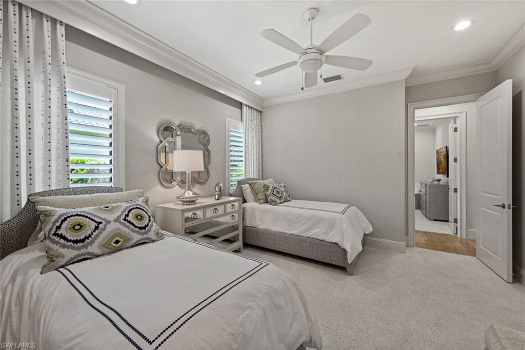 QUAIL WEST - Residential