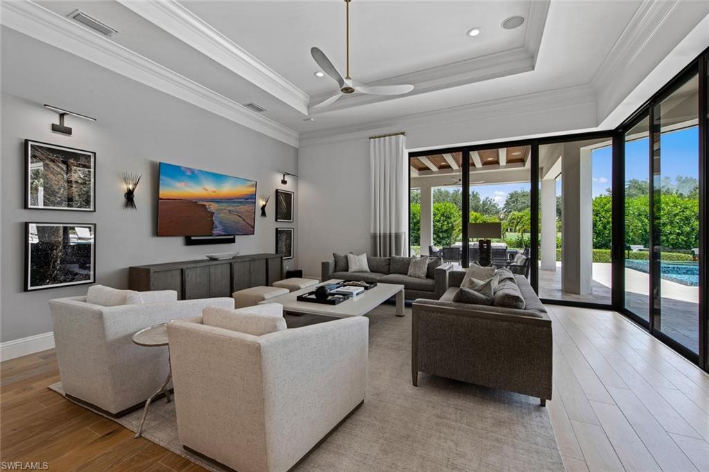 QUAIL WEST - Residential