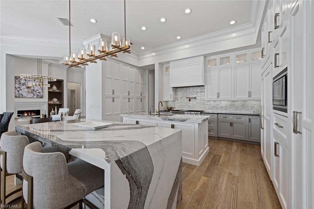 QUAIL WEST - Residential