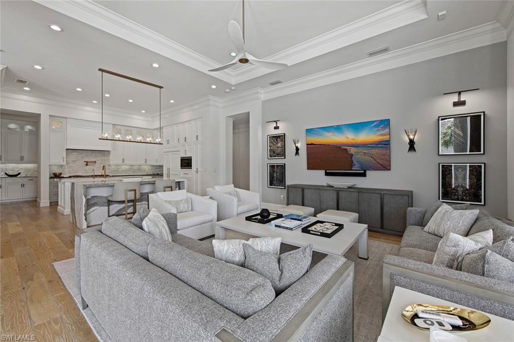 QUAIL WEST - Residential