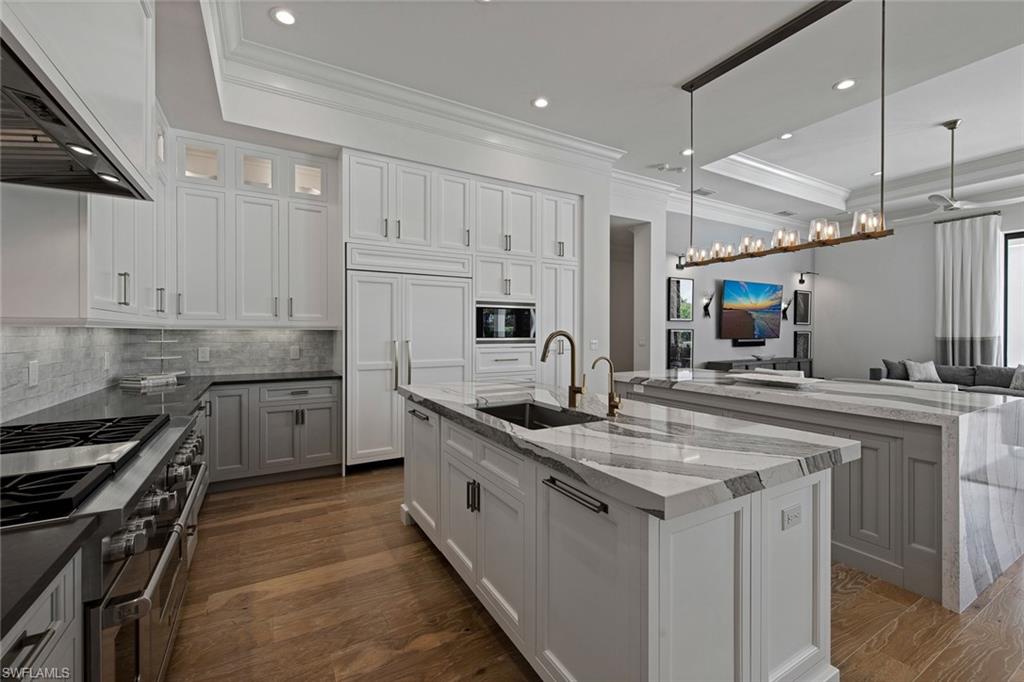 QUAIL WEST - Residential